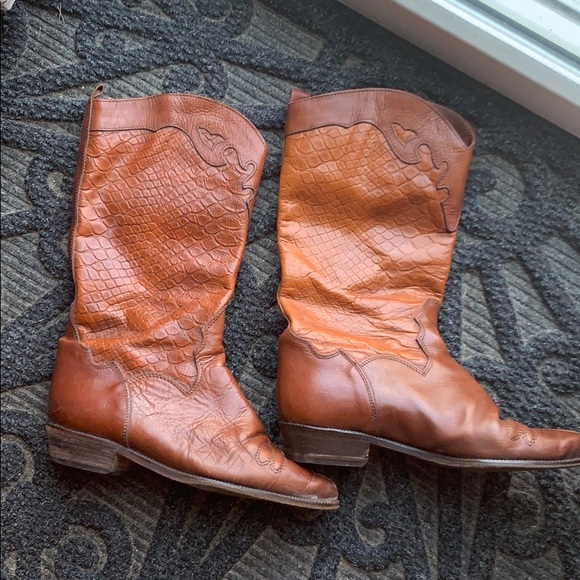 Shoes - Leather boots